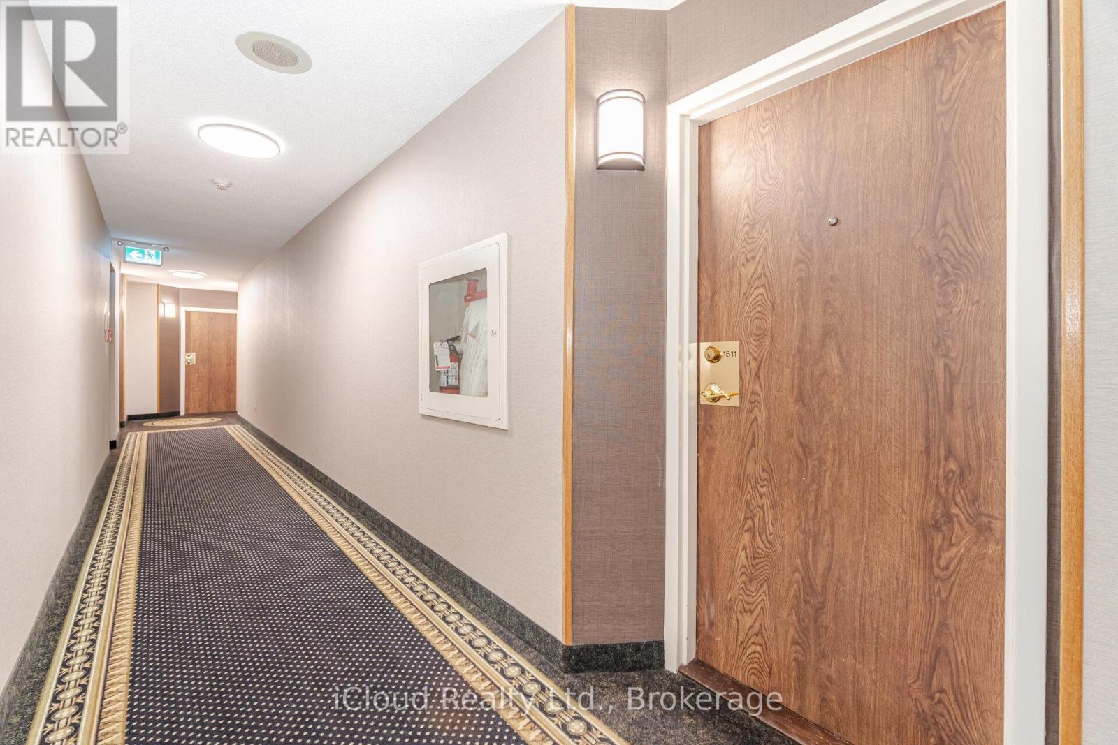 1511 - 550 Webb Drive, Mississauga (City Centre), Ontario  L5B 3Y4 - Photo 6 - W12600860