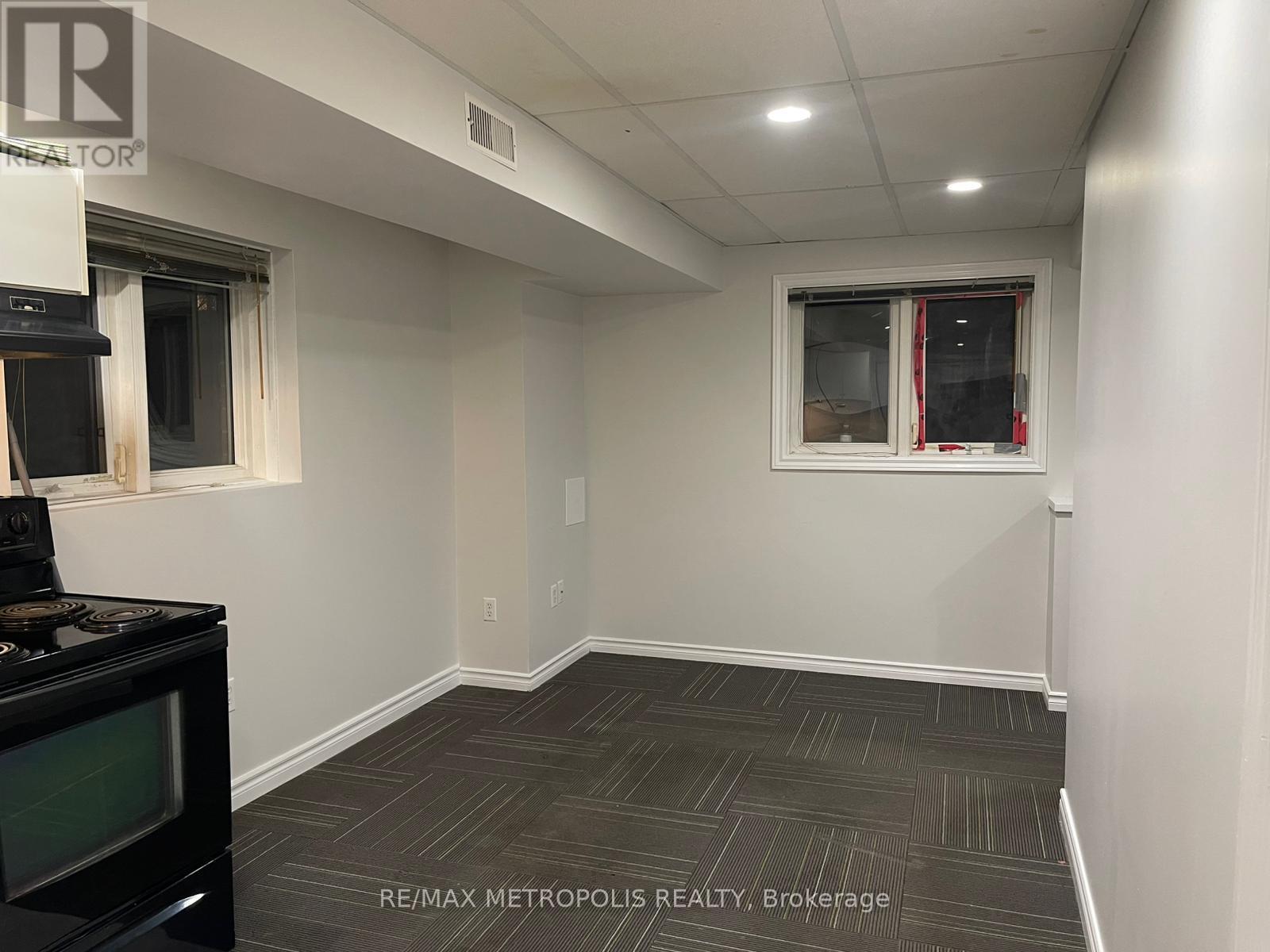 Lower - 58 Whitefoot Crescent, Ajax, Ontario  L1Z 2E2 - Photo 7 - E12649774