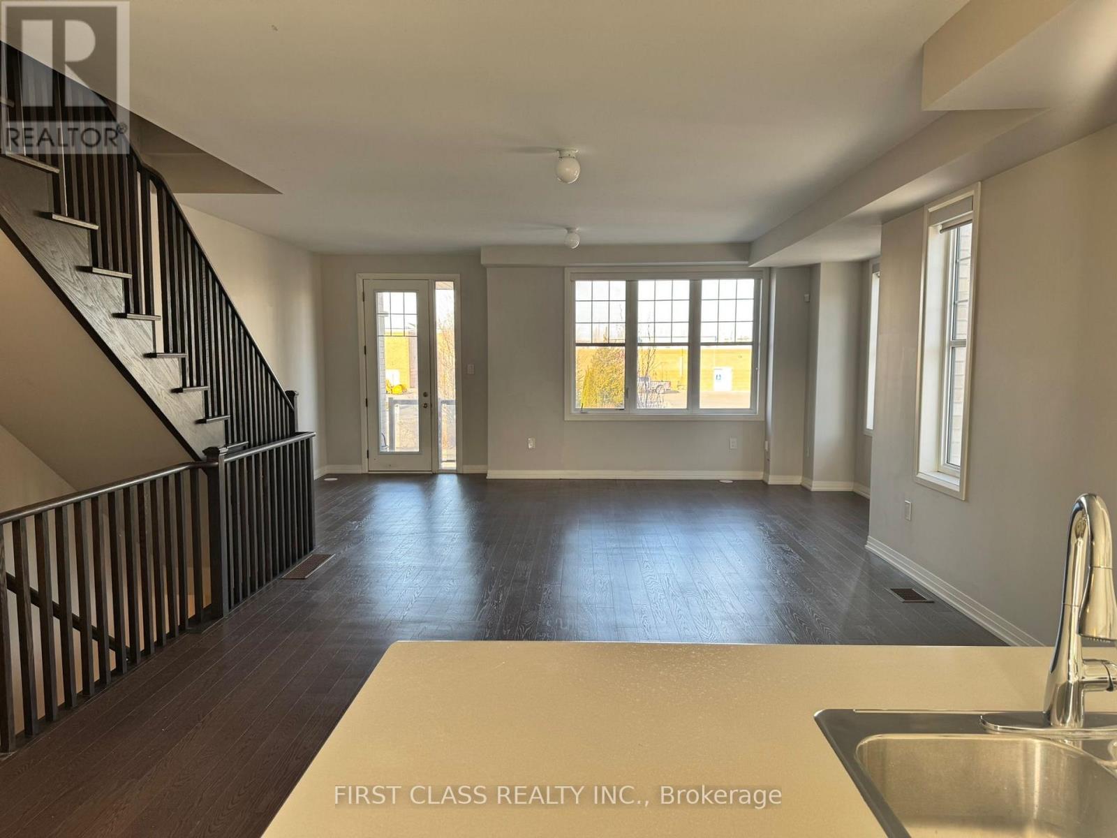 25 Prince William Boulevard, Clarington, Ontario  L1C 7E5 - Photo 5 - E12649776