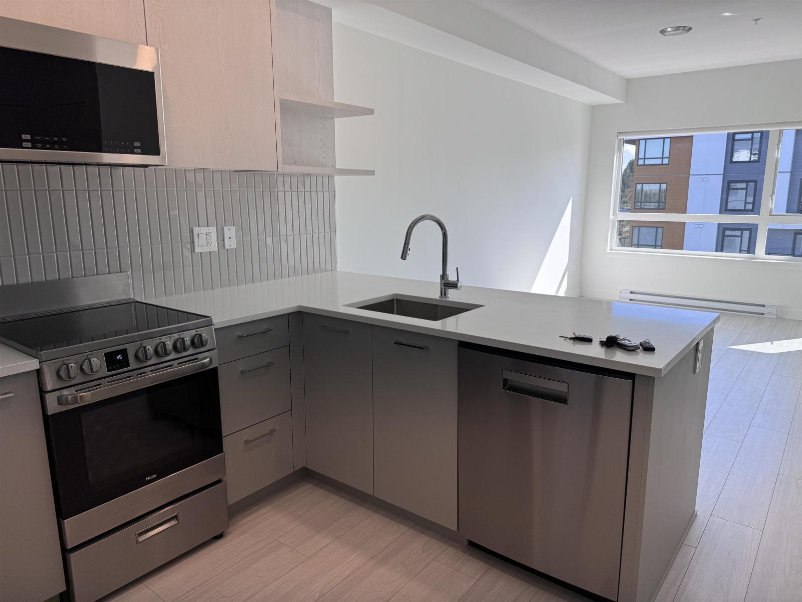 522 10777 138 Street, Surrey, British Columbia  V3T 0T5 - Photo 2 - R3074950