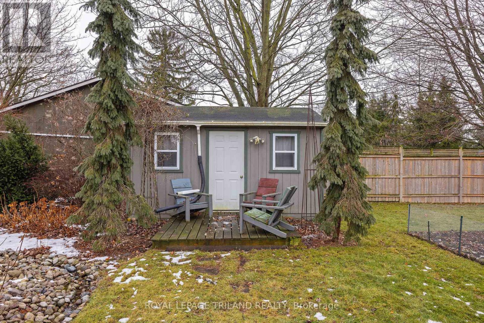 9855 John Street N, Southwold, Ontario  N0L 2E0 - Photo 31 - X12649788