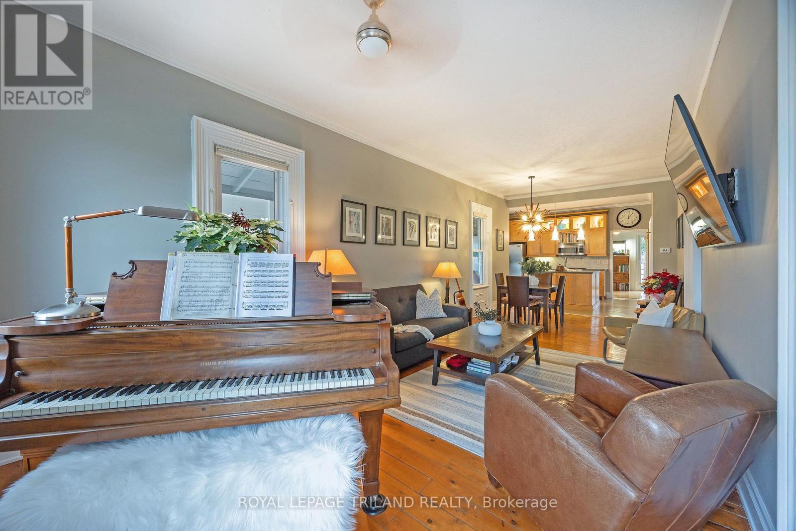 9855 John Street N, Southwold, Ontario  N0L 2E0 - Photo 4 - X12649788