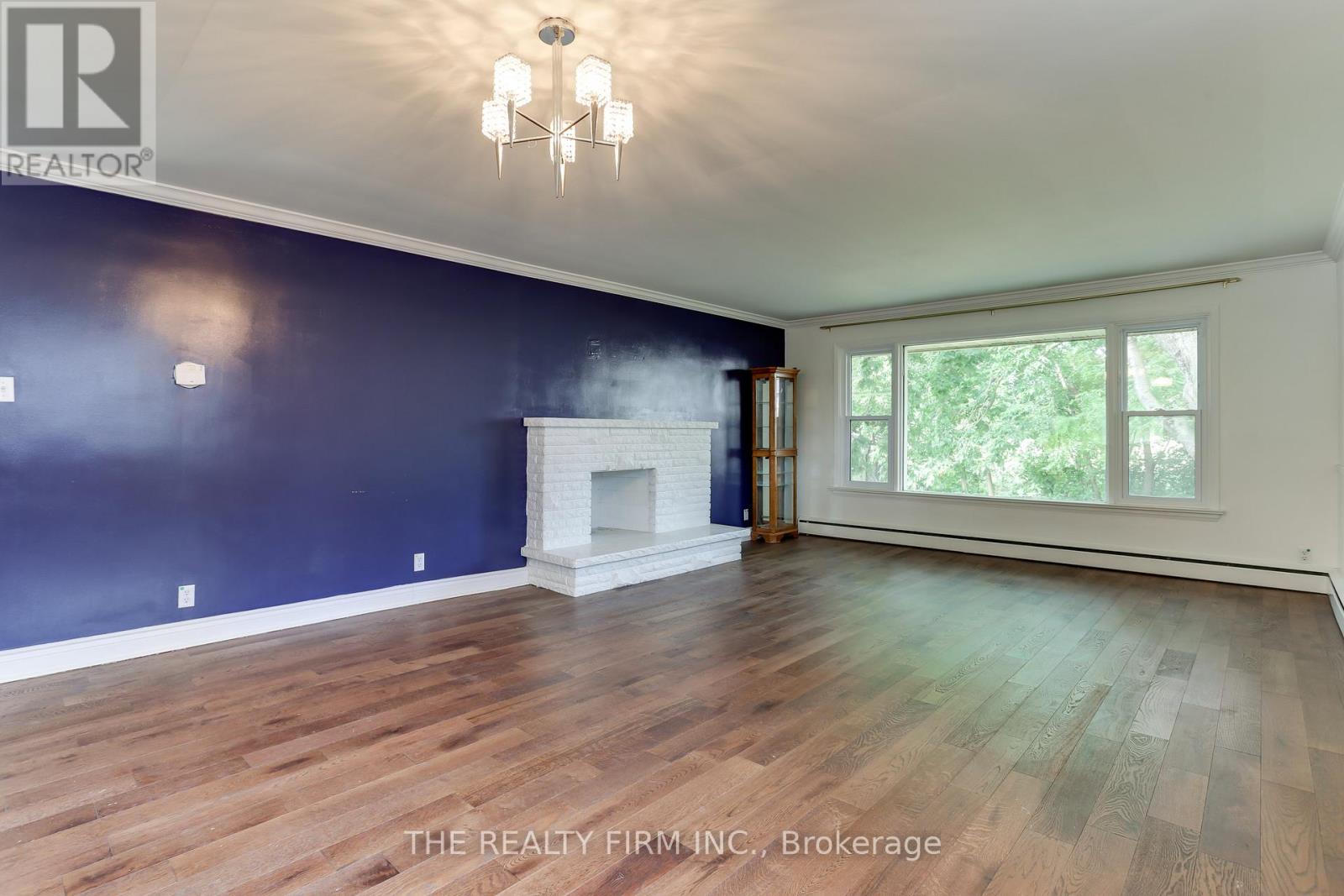 Main - 425 Ridout Street S, London South, Ontario  N6C 4A2 - Photo 6 - X12649798