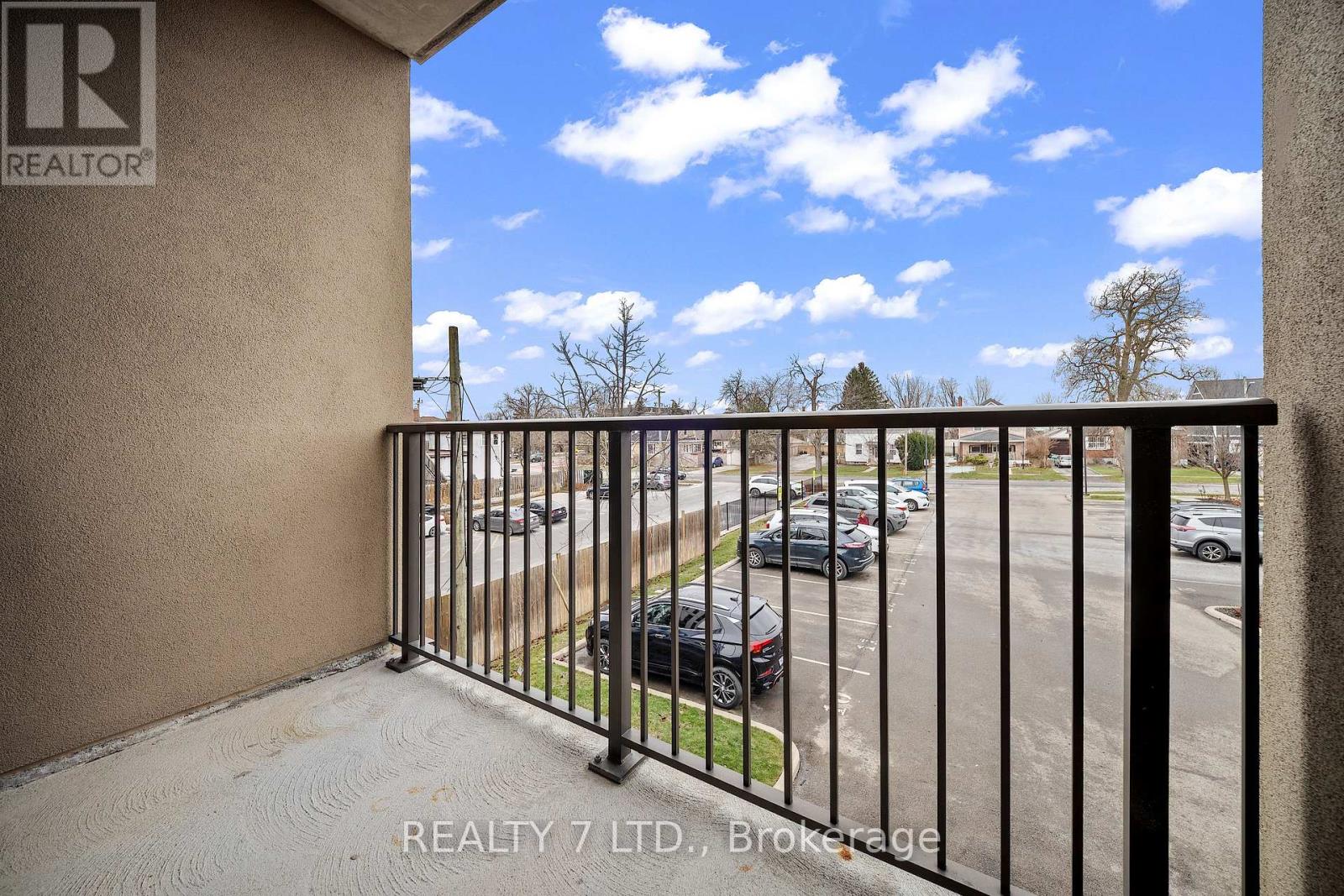 209 - 16 Sullivan Avenue, Thorold, Ontario  L2V 2Y2 - Photo 11 - X12644478