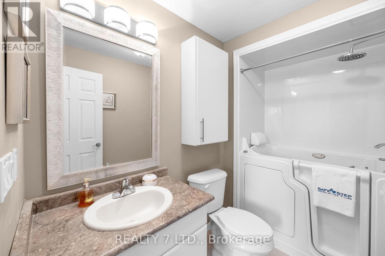 209 - 16 Sullivan Avenue, Thorold, Ontario  L2V 2Y2 - Photo 16 - X12644478