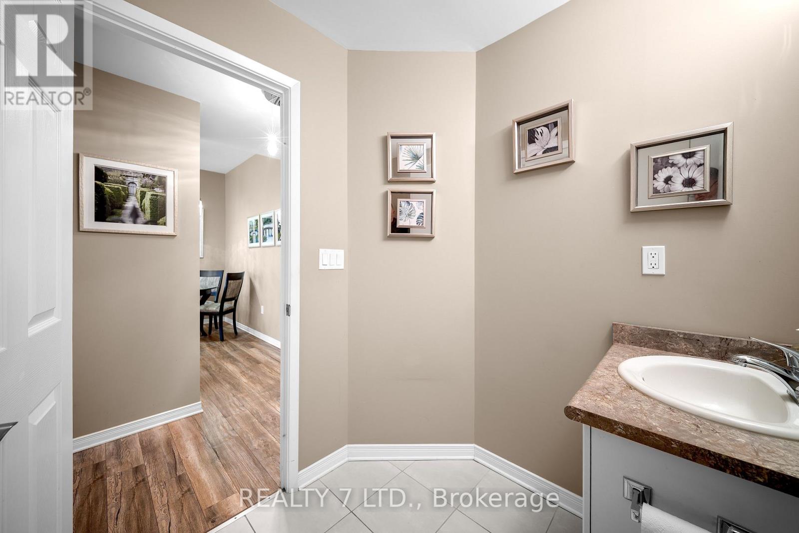 209 - 16 Sullivan Avenue, Thorold, Ontario  L2V 2Y2 - Photo 12 - X12644478