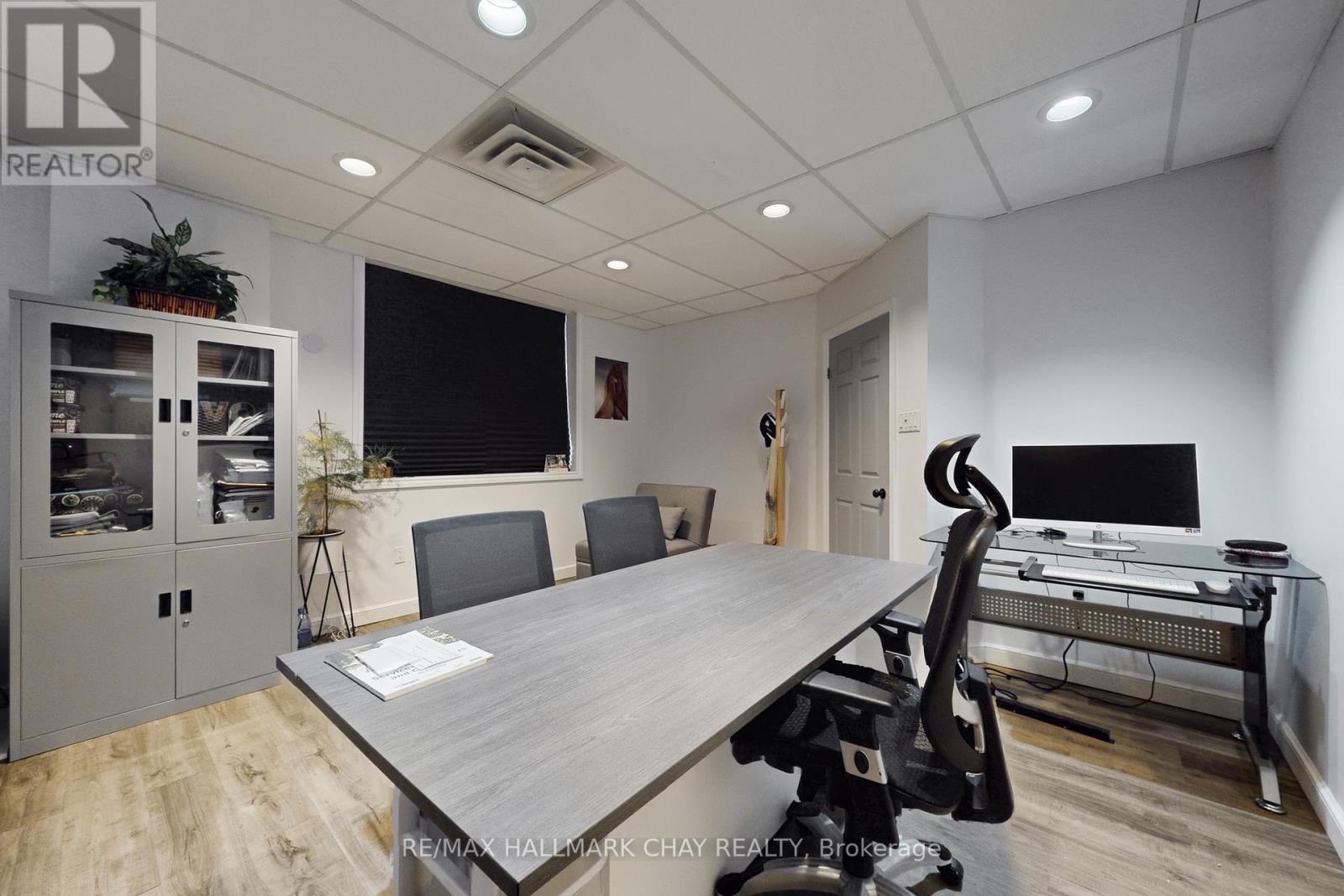 Main - 227 Eagle Street, Newmarket, Ontario  L3Y 1J8 - Photo 8 - N12647784