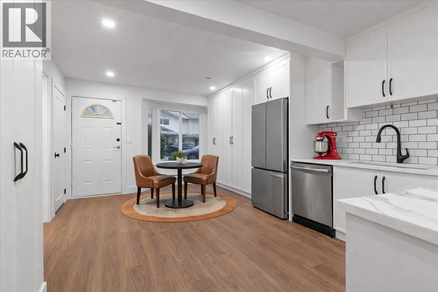 14 11757 207 Street, Maple Ridge, British Columbia  V2X 1X4 - Photo 2 - R3074849