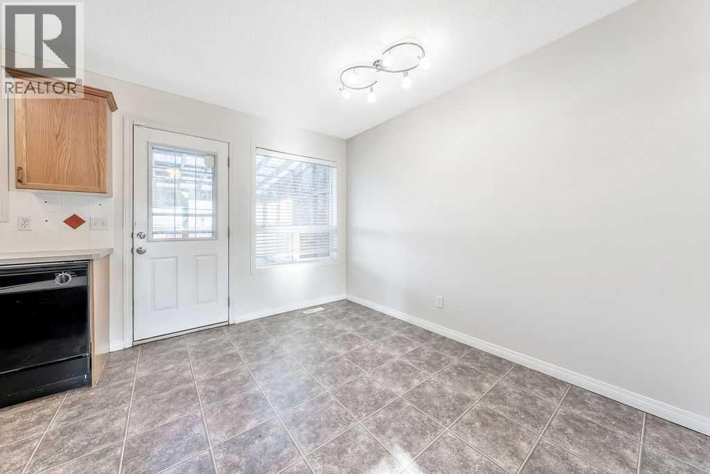 154 Bridleridge Circle Sw, Calgary, Alberta  T2Y 4C7 - Photo 12 - A2276126