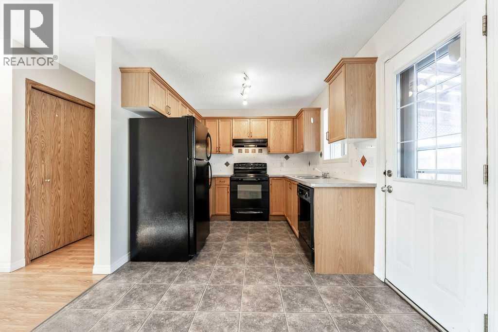 154 Bridleridge Circle Sw, Calgary, Alberta  T2Y 4C7 - Photo 14 - A2276126