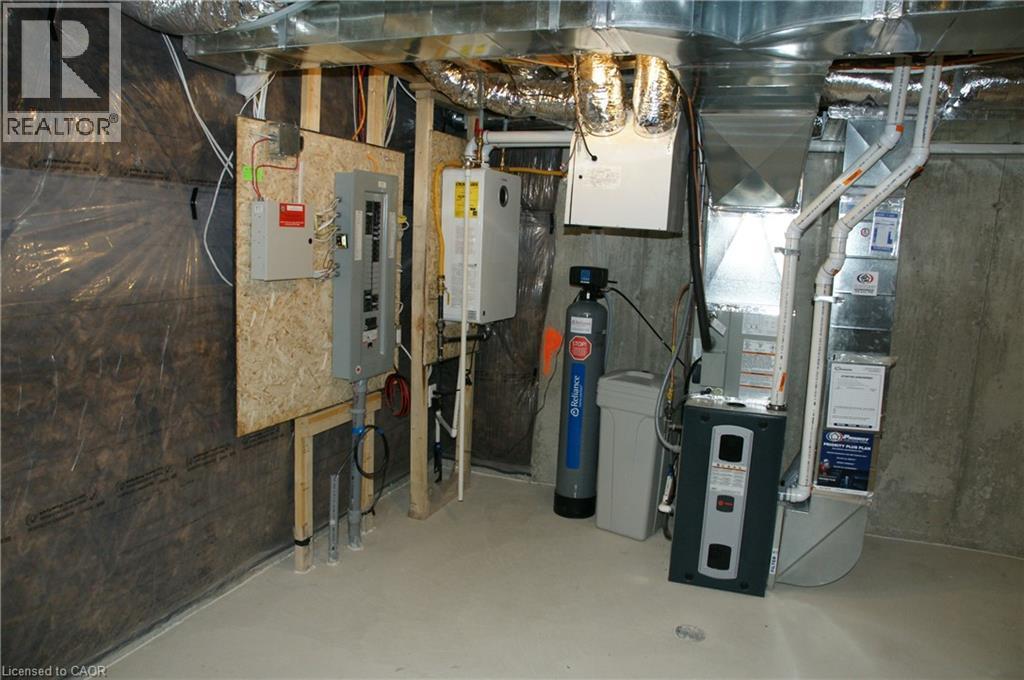 111 Winter Wren Crescent, Kitchener, Ontario  N2P 0L5 - Photo 23 - 40794567