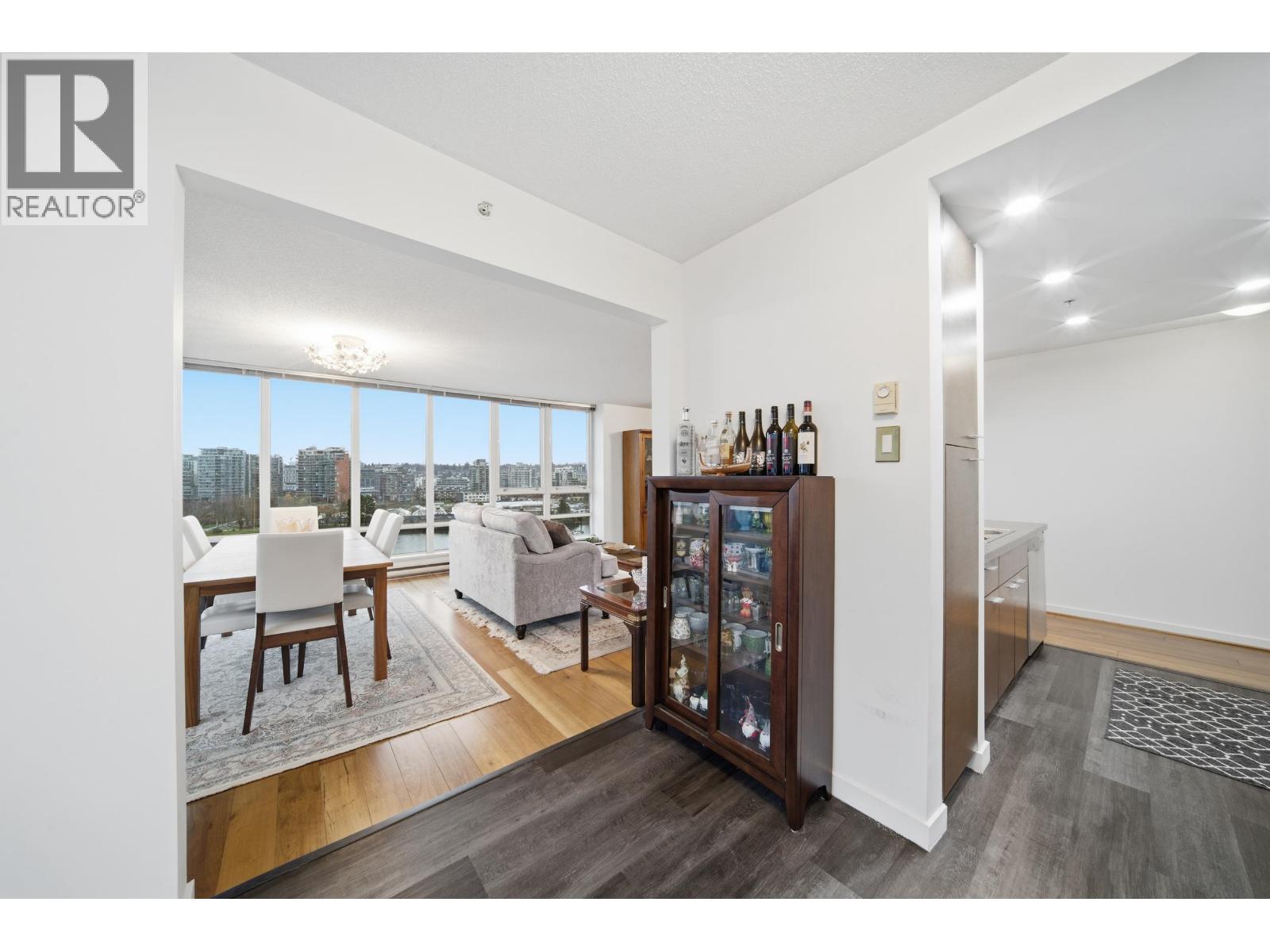 1106 980 Cooperage Way, Vancouver, British Columbia  V6B 0C3 - Photo 13 - R3074951