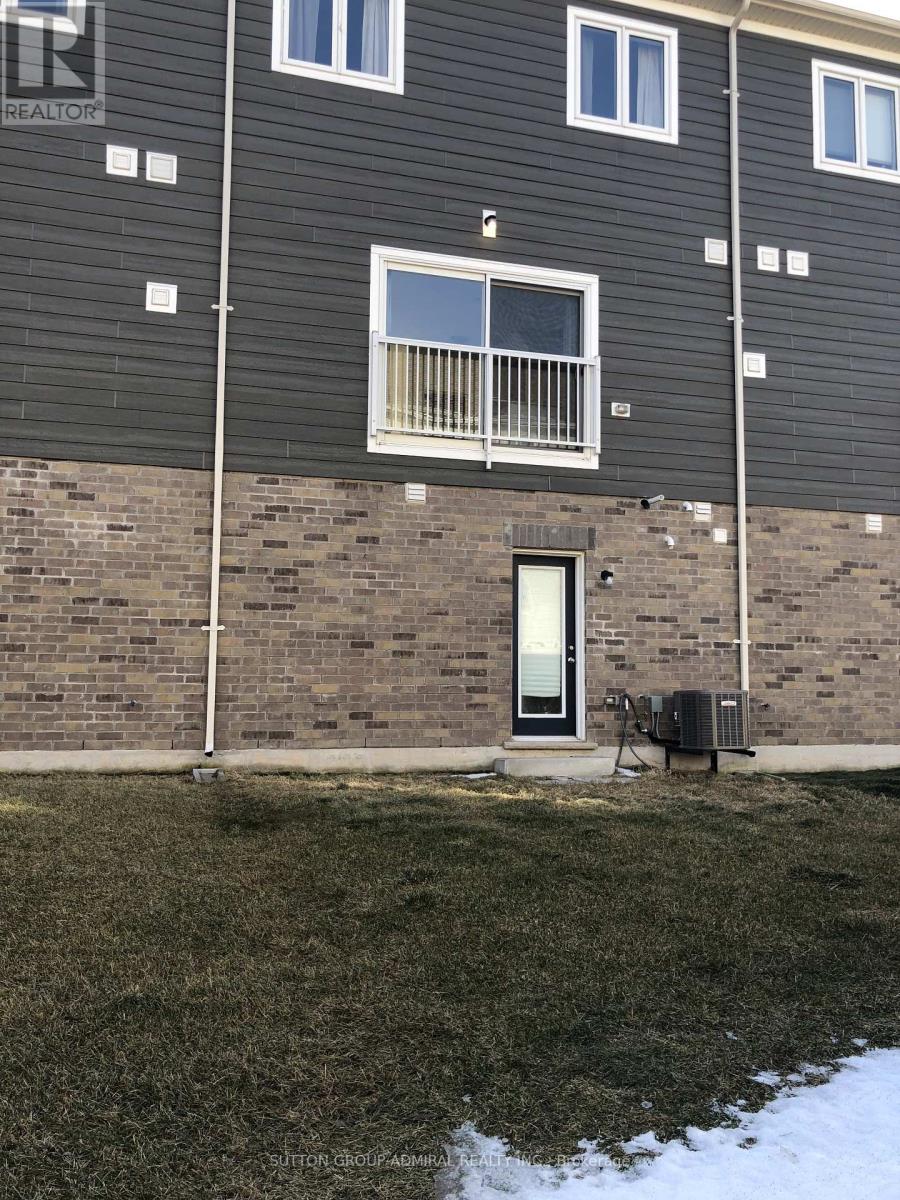 9 Dunes Drive, Wasaga Beach, Ontario  L9Z 0J1 - Photo 20 - S12649578