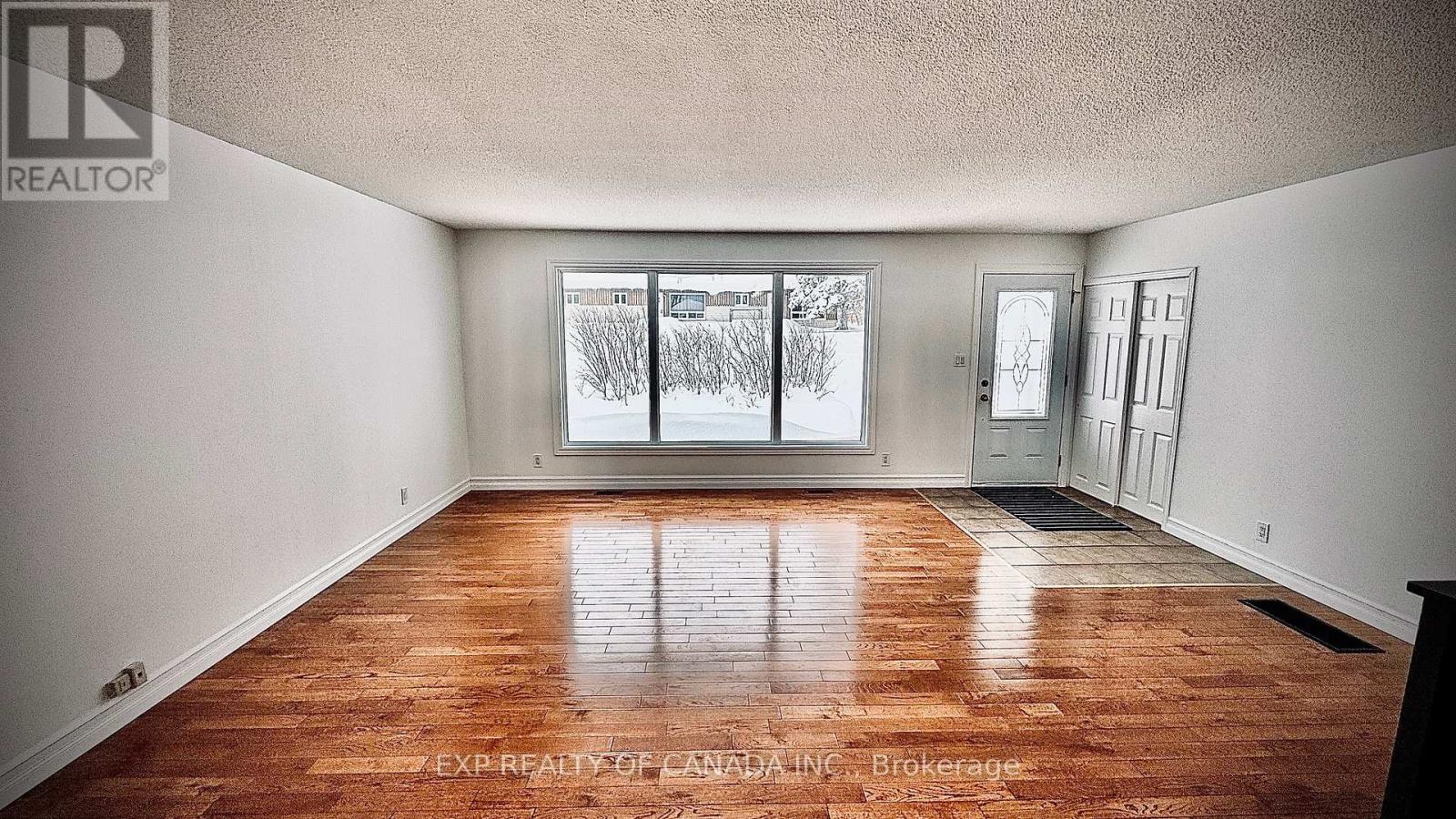 365 Seventh Street E, Cochrane, Ontario  P0L 1C0 - Photo 2 - T12649820