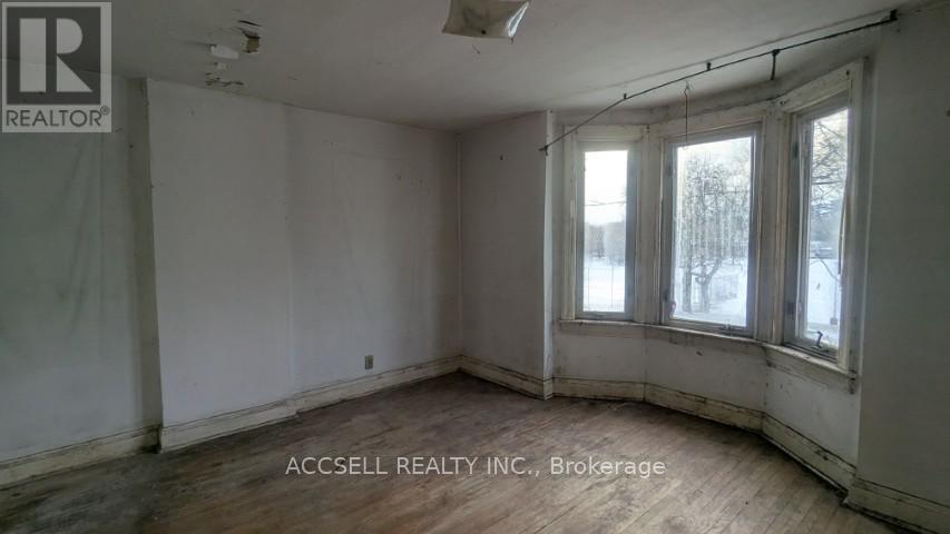 177 Greenwood Avenue, Toronto, Ontario  M4L 2P8 - Photo 10 - E12649810