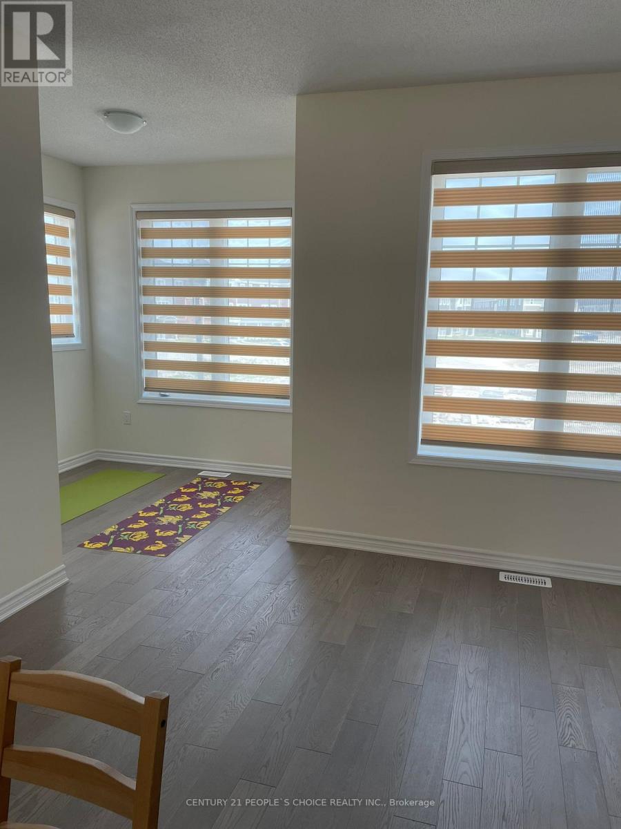 165 Village Gate Drive, Wasaga Beach, Ontario  L9Z 0K1 - Photo 11 - S12649812