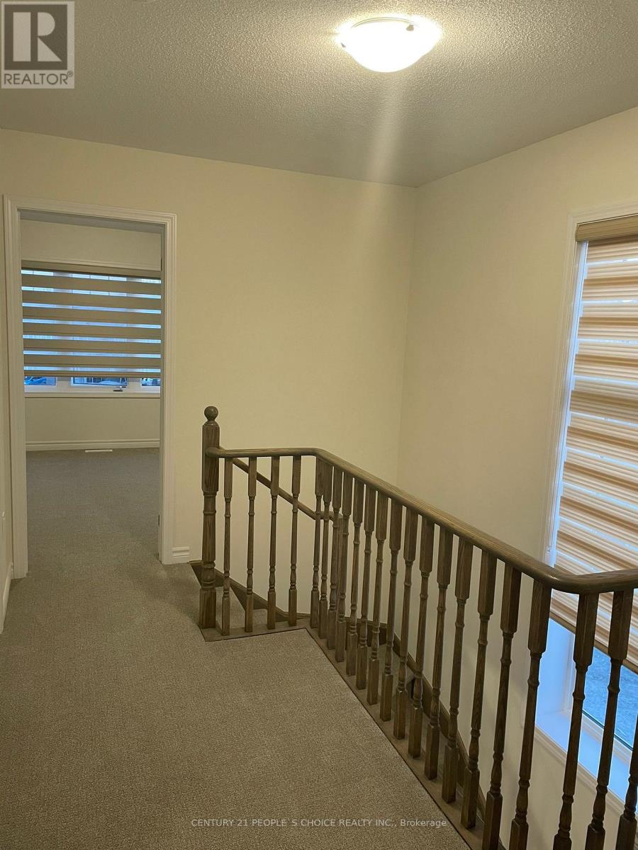 165 Village Gate Drive, Wasaga Beach, Ontario  L9Z 0K1 - Photo 13 - S12649812