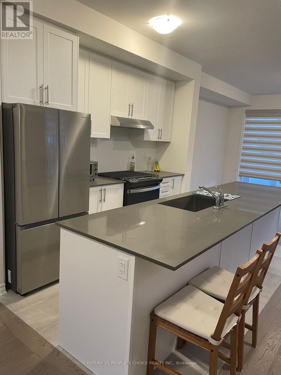 165 Village Gate Drive, Wasaga Beach, Ontario  L9Z 0K1 - Photo 5 - S12649812