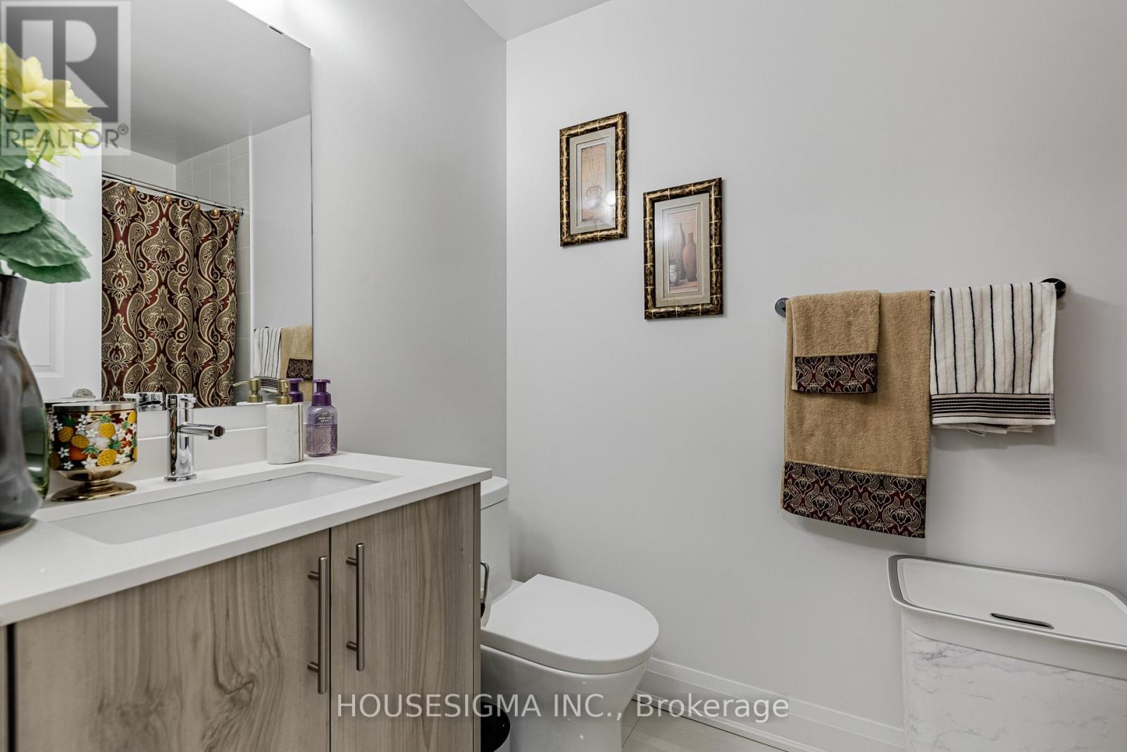 708 - 10 Gatineau Drive, Vaughan, Ontario  L4J 0L2 - Photo 13 - N12649806