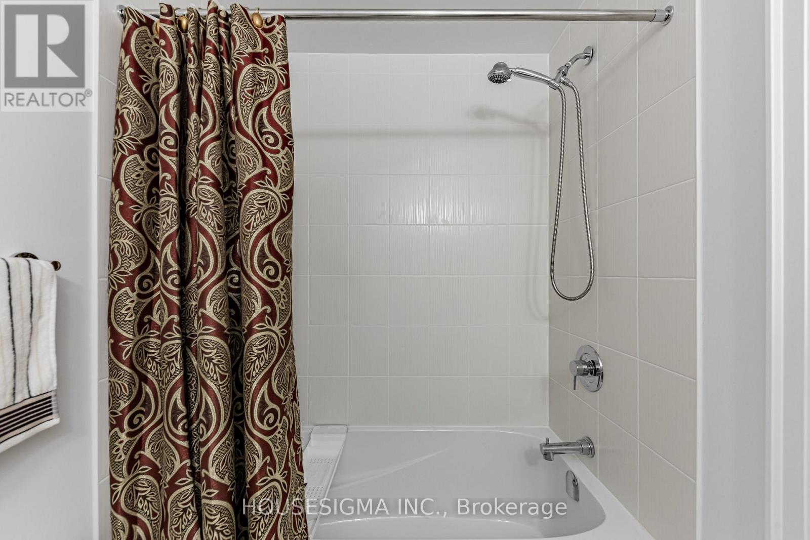 708 - 10 Gatineau Drive, Vaughan, Ontario  L4J 0L2 - Photo 17 - N12649806