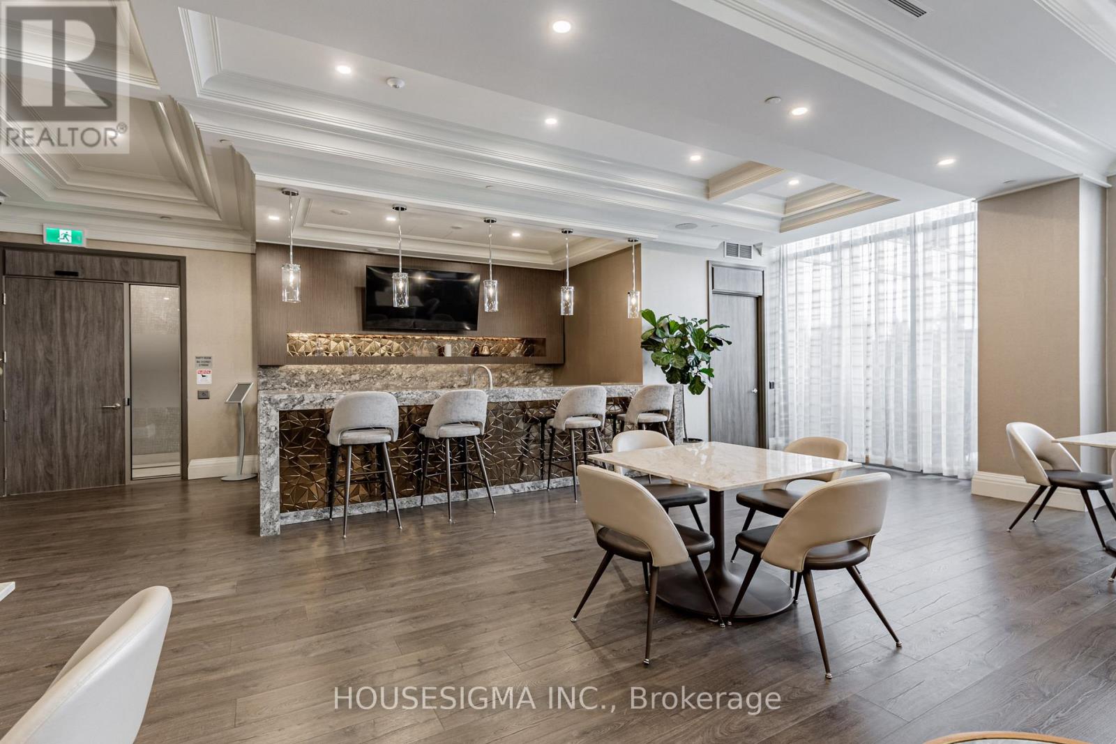 708 - 10 Gatineau Drive, Vaughan, Ontario  L4J 0L2 - Photo 22 - N12649806