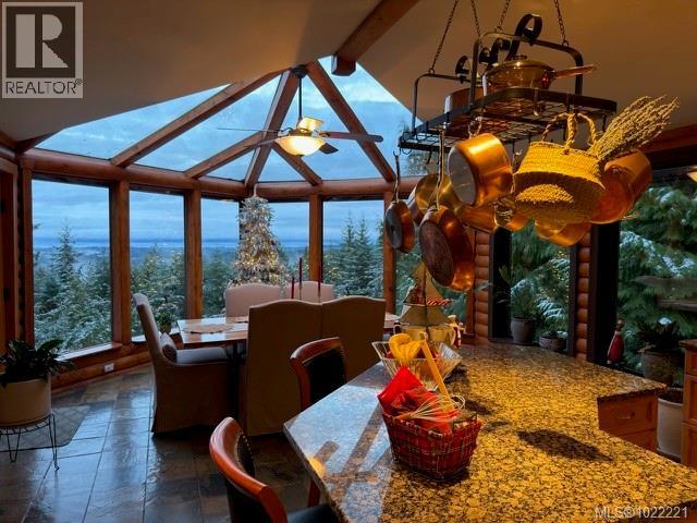 1685 Peligren Pl, Qualicum Beach, British Columbia  V9K 2S3 - Photo 16 - 1022221