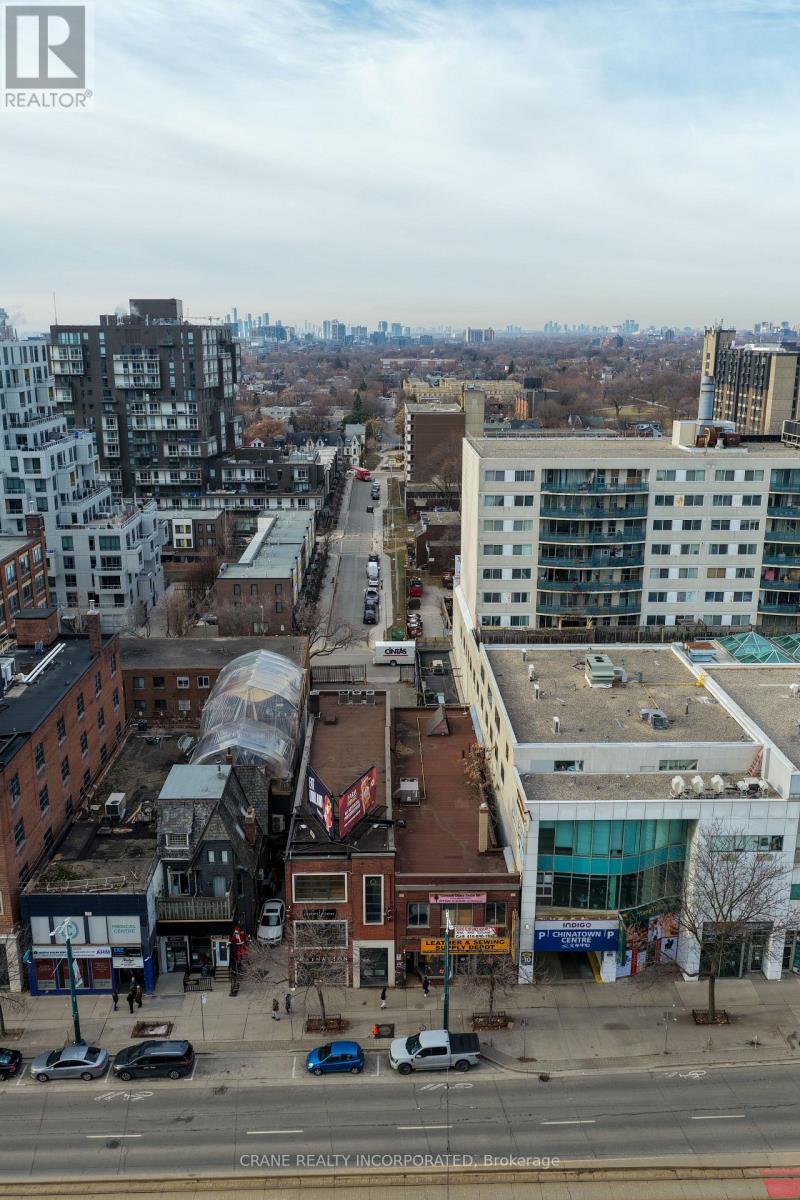 206 Spadina Avenue, Toronto, Ontario  M5T 2C2 - Photo 3 - C12649822