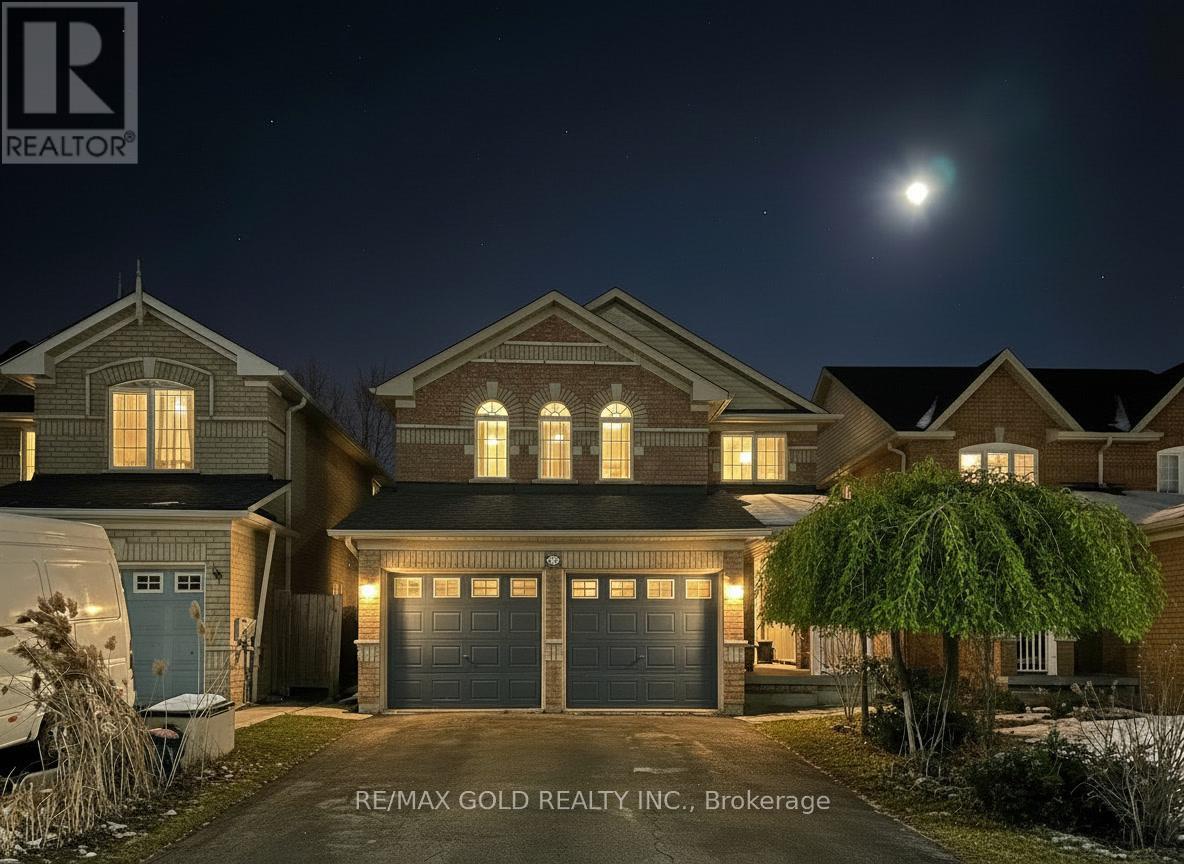 65 Vintage Gate, Brampton, Ontario  L6X 5C3 - Photo 2 - W12627012