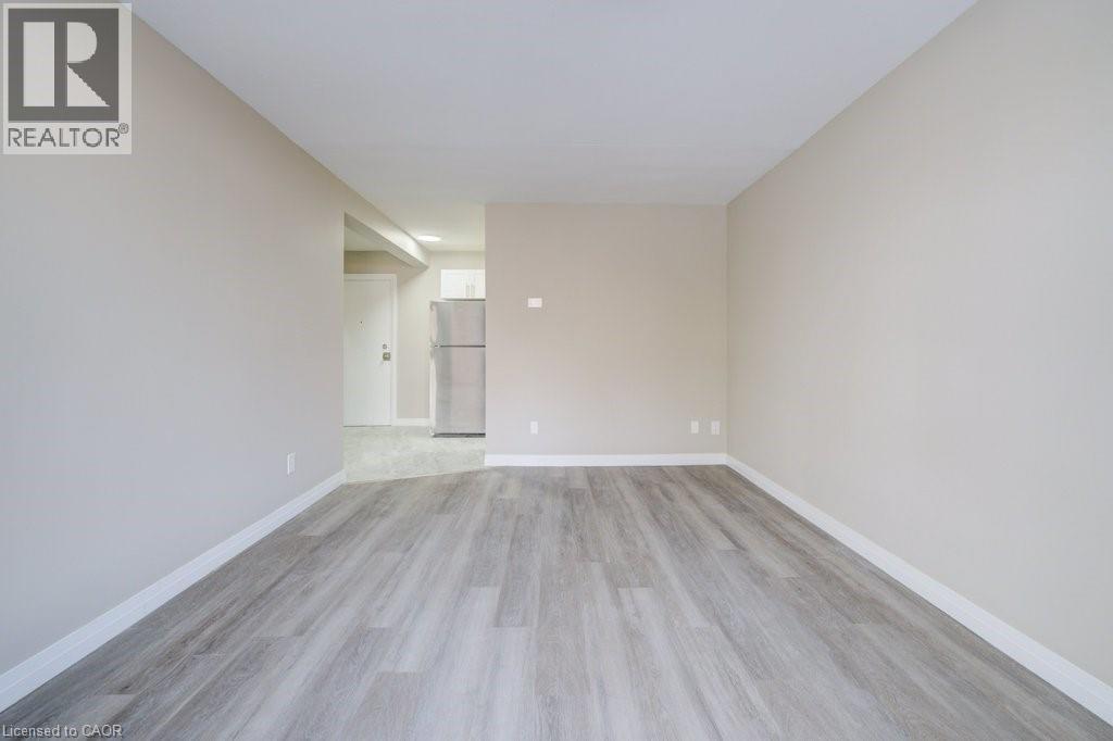 82 Elgin Street S Unit# 21, Cambridge, Ontario  N1R 5G5 - Photo 14 - 40793754