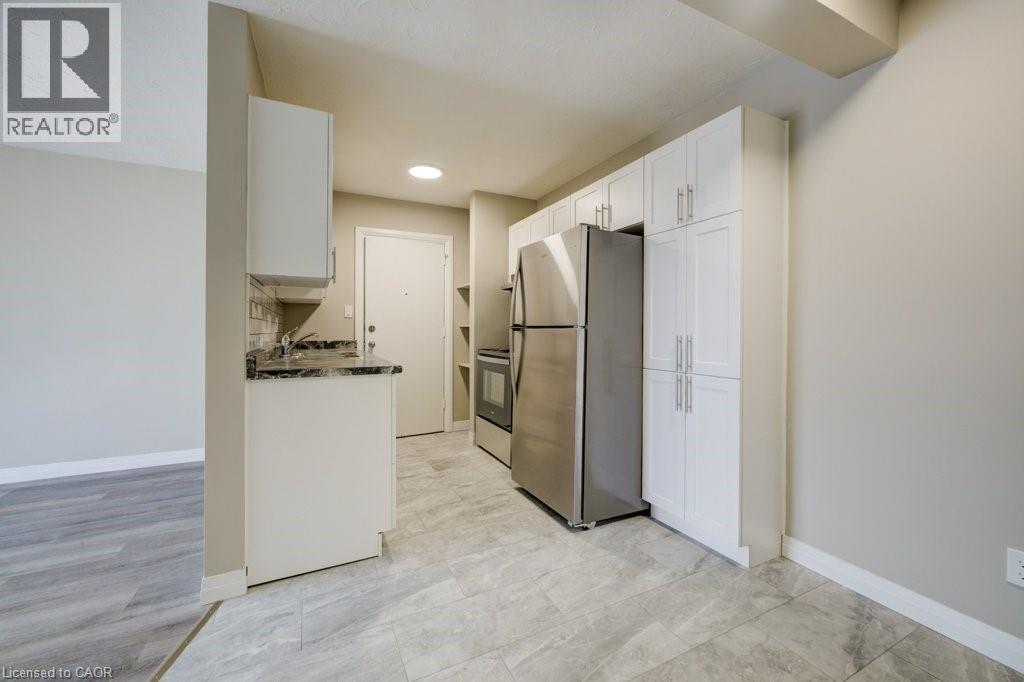 82 Elgin Street S Unit# 19, Cambridge, Ontario  N1R 5G5 - Photo 9 - 40794566