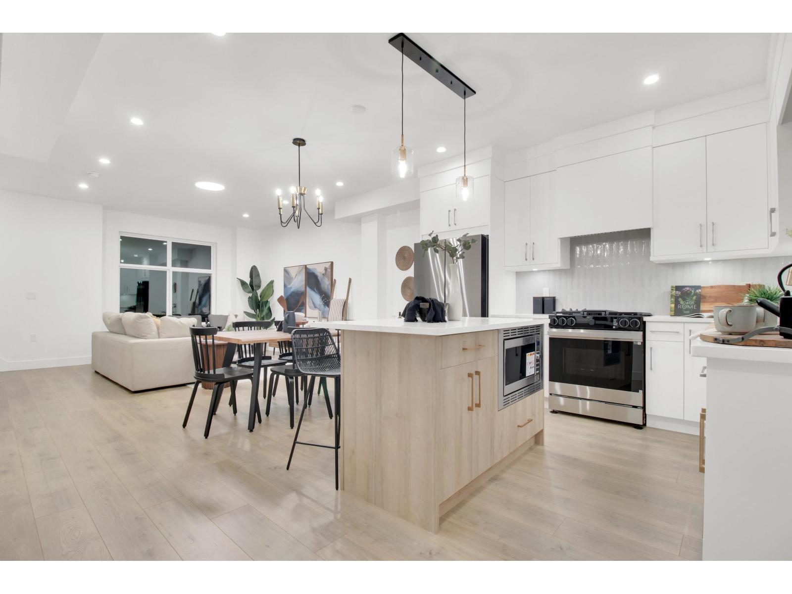 23 12770 105 Avenue, Surrey, British Columbia  V3V 0H2 - Photo 2 - R3074791