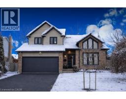 391 STRAWBERRY Crescent, Waterloo, Ontario