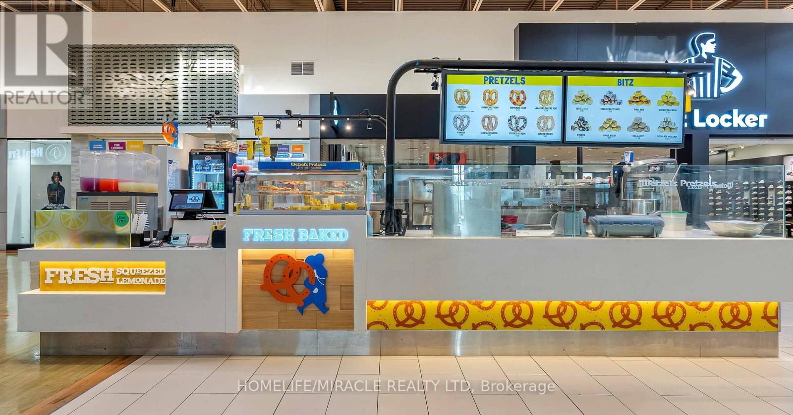 K16 - 1 BASS PRO MILLS, Vaughan, Ontario