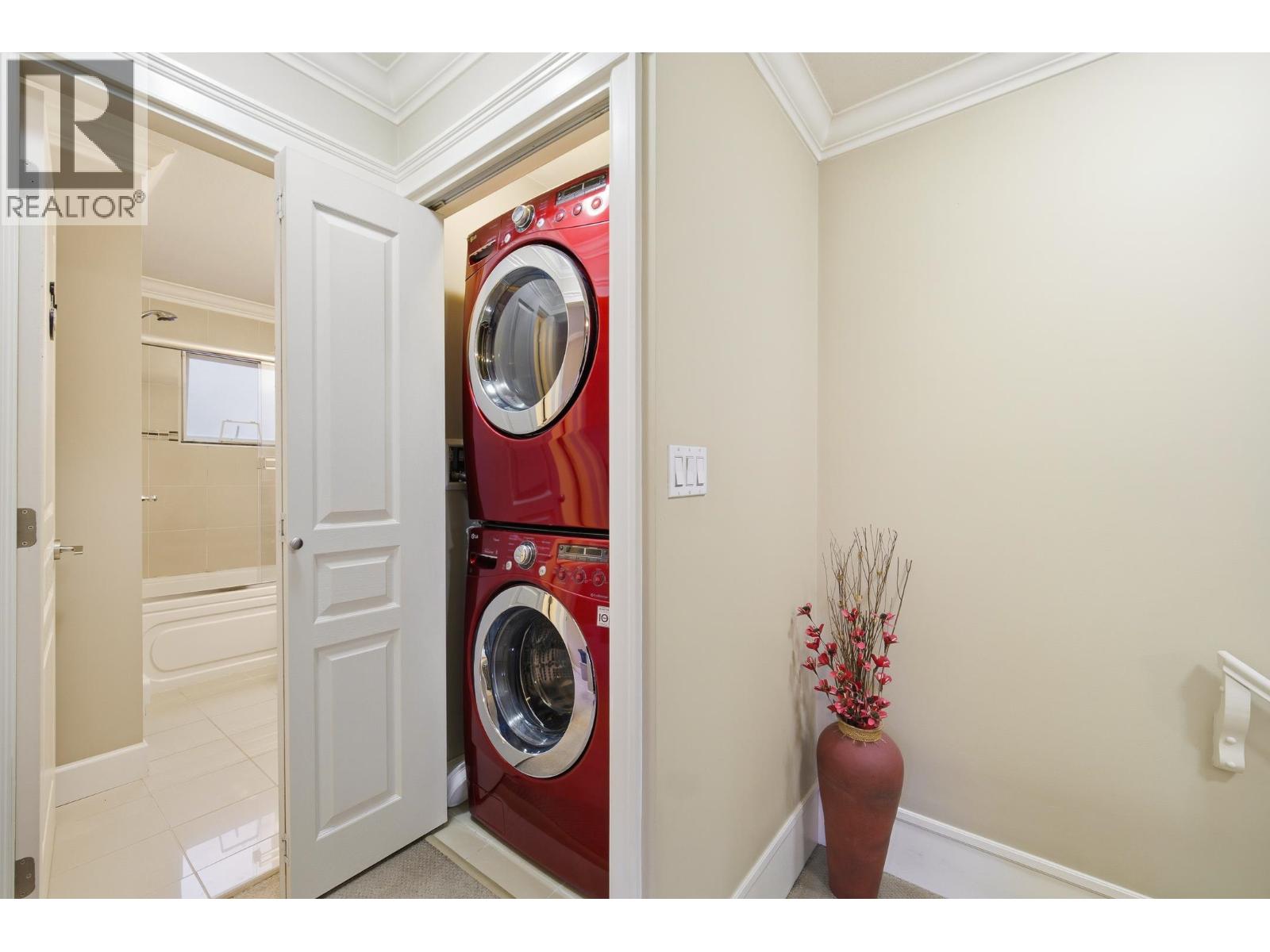 Listing Picture 17 of 26 : 11 10999 STEVESTON HIGHWAY, Richmond / 烈治文 - 魯藝地產 Yvonne Lu Group - MLS Medallion Club Member