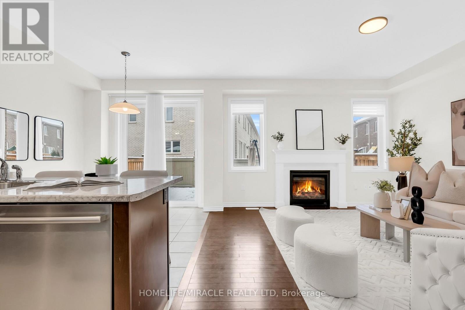 1344 Rose Way, Milton, Ontario  L9E 1M5 - Photo 15 - W12649836