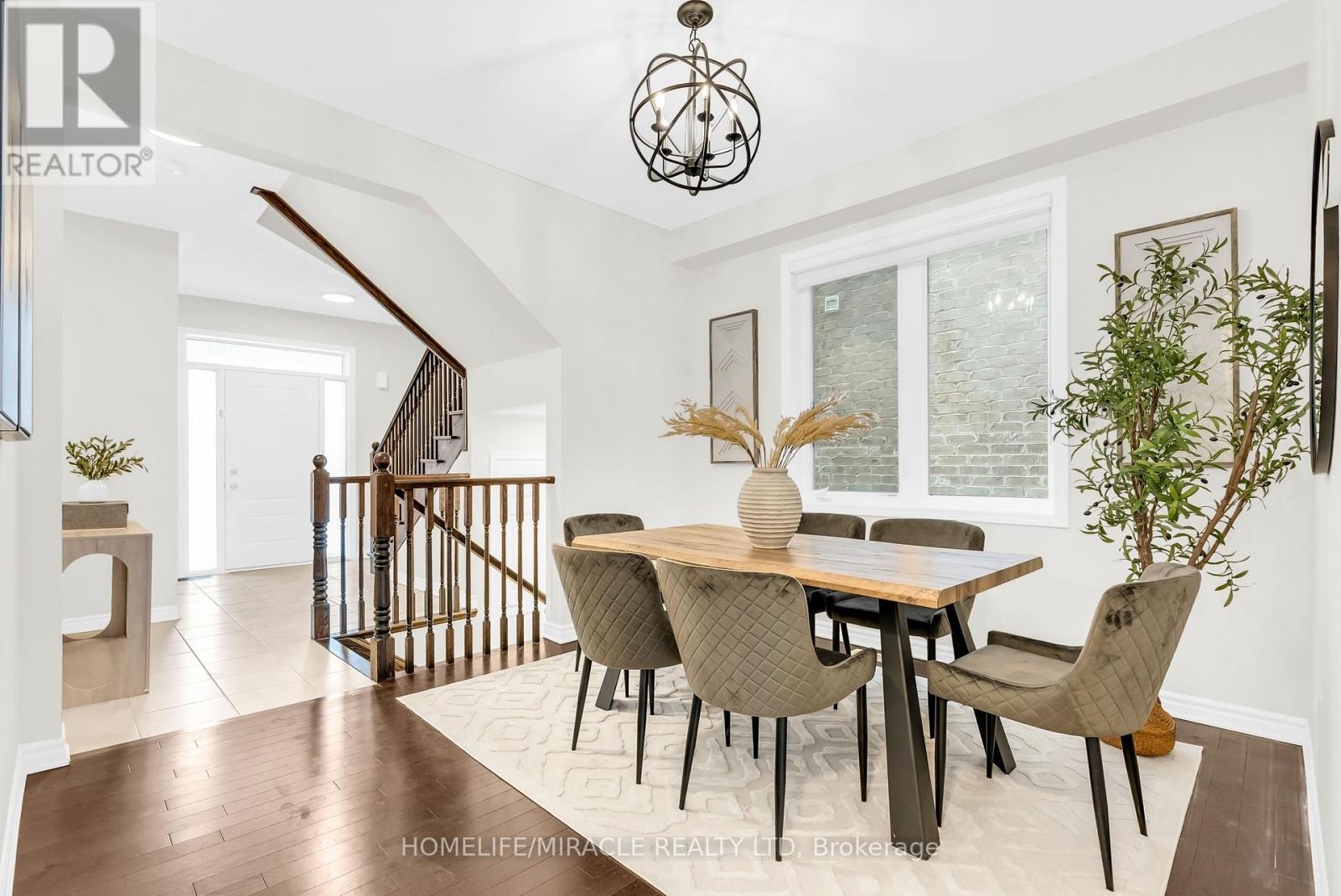 1344 Rose Way, Milton, Ontario  L9E 1M5 - Photo 13 - W12649836