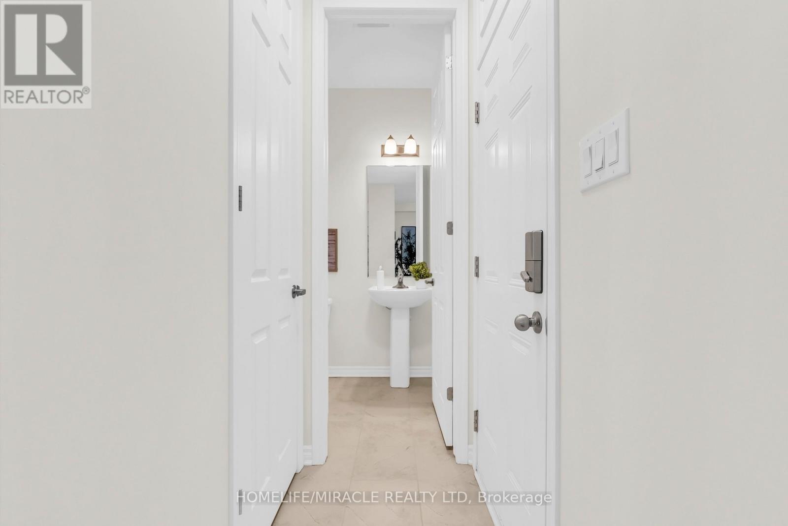 1344 Rose Way, Milton, Ontario  L9E 1M5 - Photo 27 - W12649836