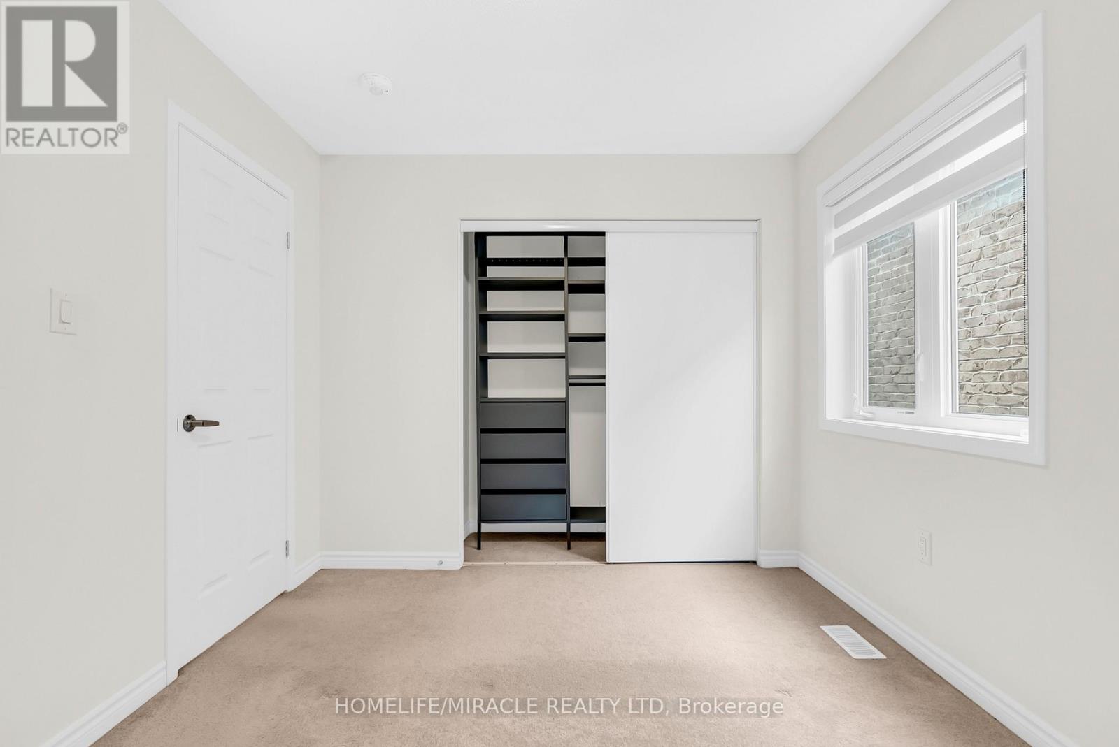 1344 Rose Way, Milton, Ontario  L9E 1M5 - Photo 41 - W12649836