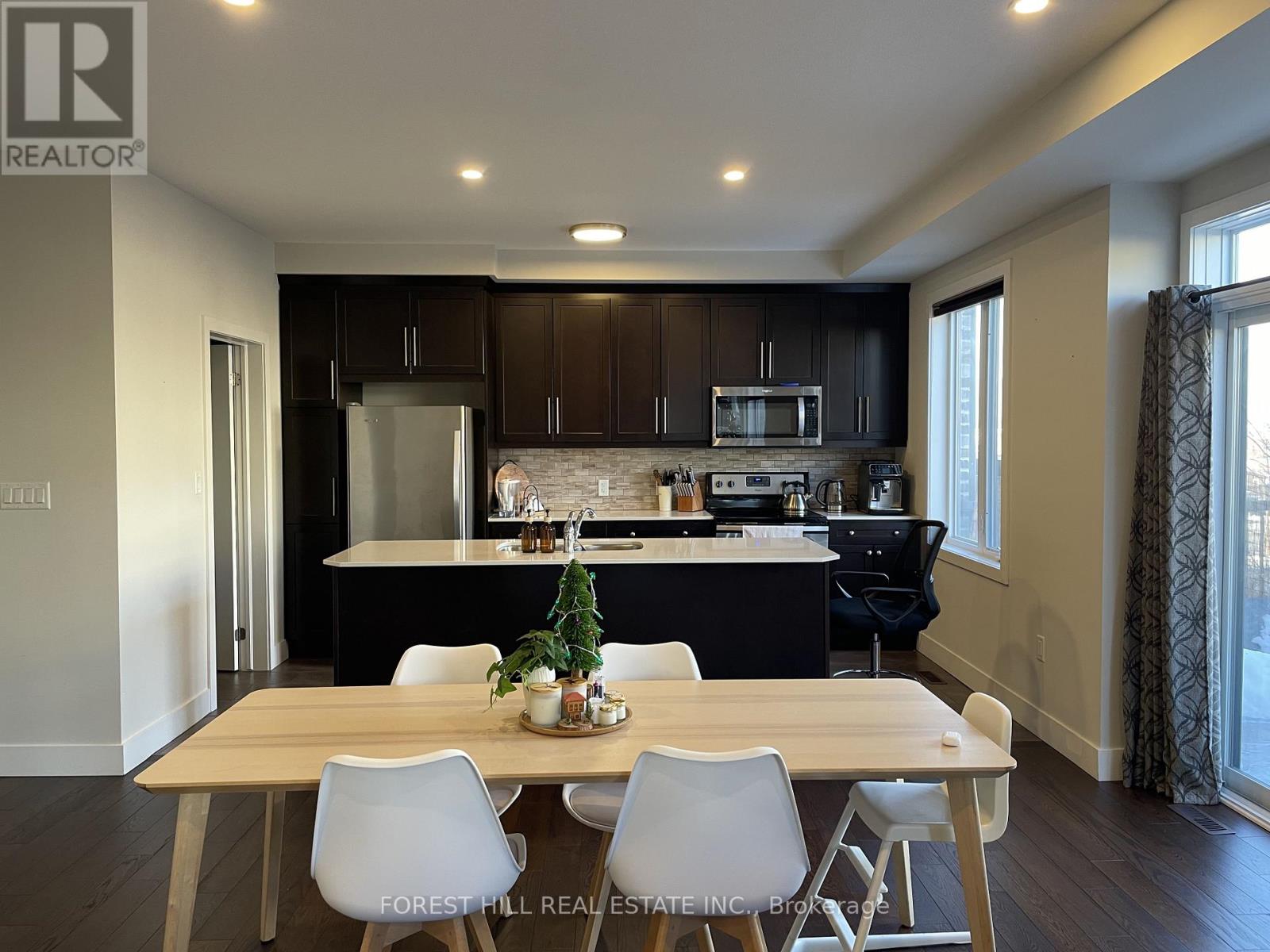 52 - 1960 Dalmagarry Road, London North, Ontario  N6G 0T8 - Photo 7 - X12649848