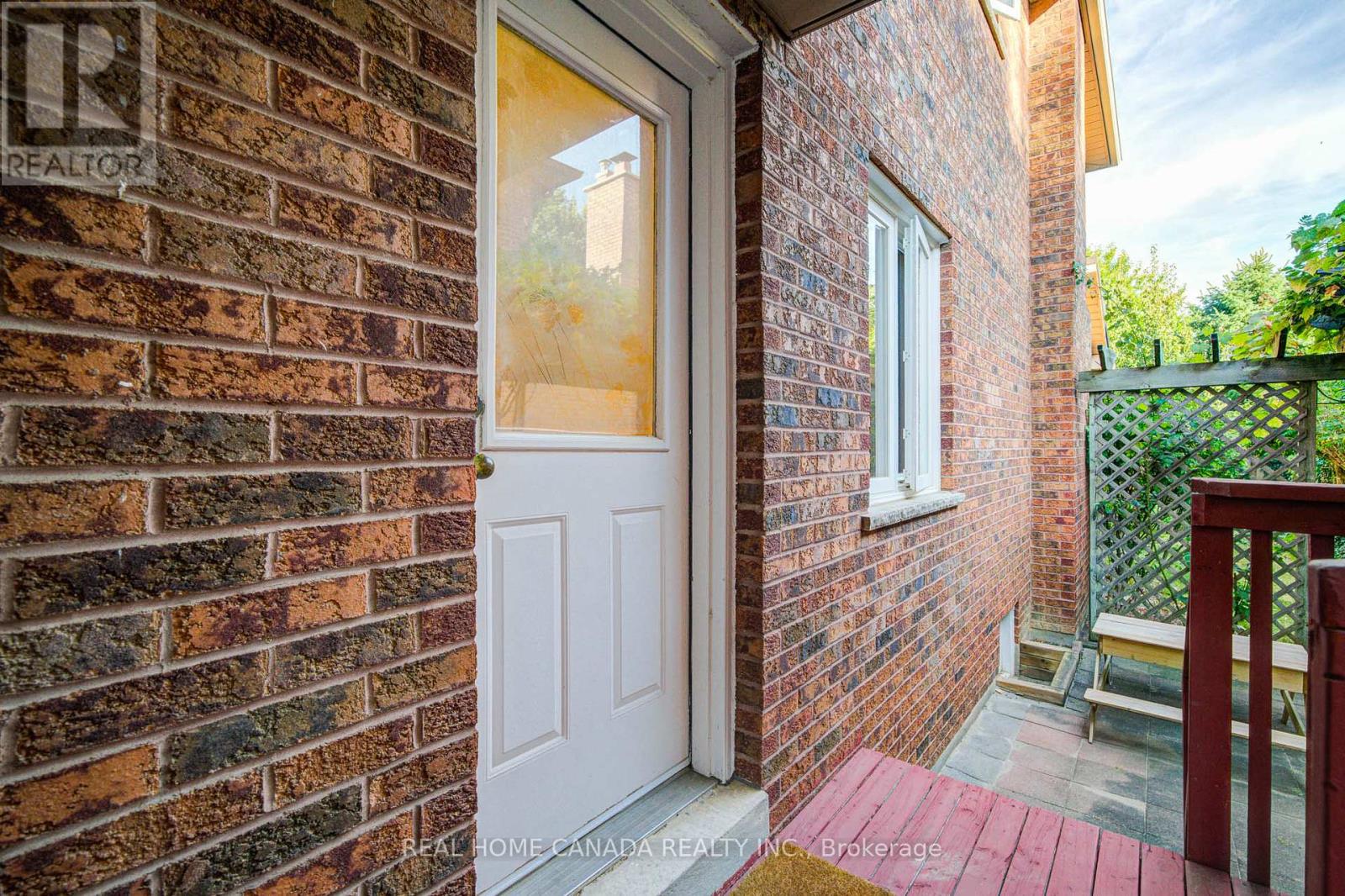 1690 Carrington Road, Mississauga, Ontario  L5M 2K2 - Photo 45 - W12649838