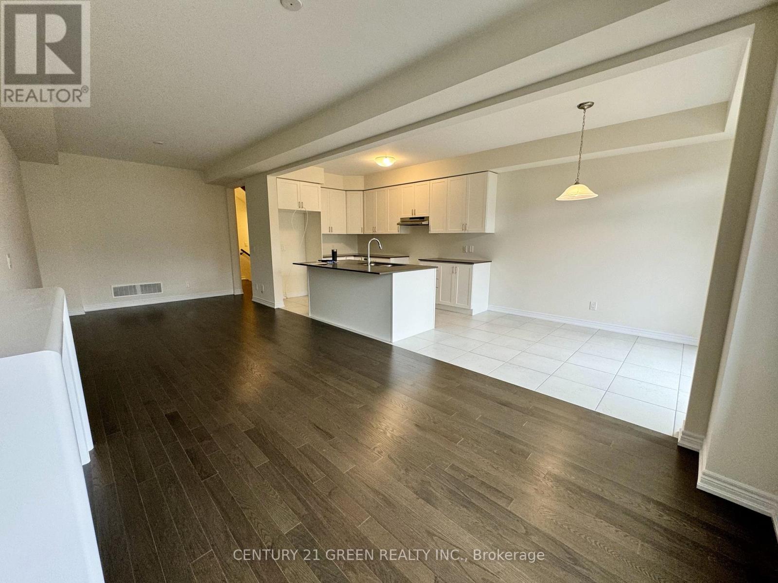 183 Broadacre Drive, Kitchener, Ontario  N2R 0S6 - Photo 12 - X12649846