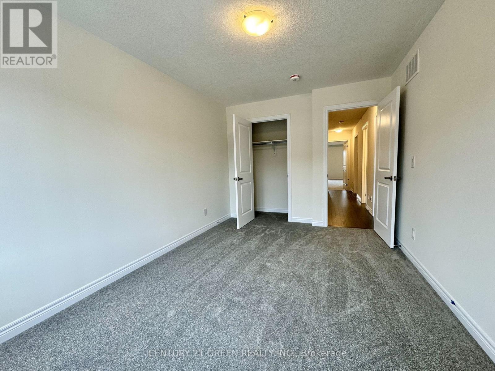 183 Broadacre Drive, Kitchener, Ontario  N2R 0S6 - Photo 23 - X12649846