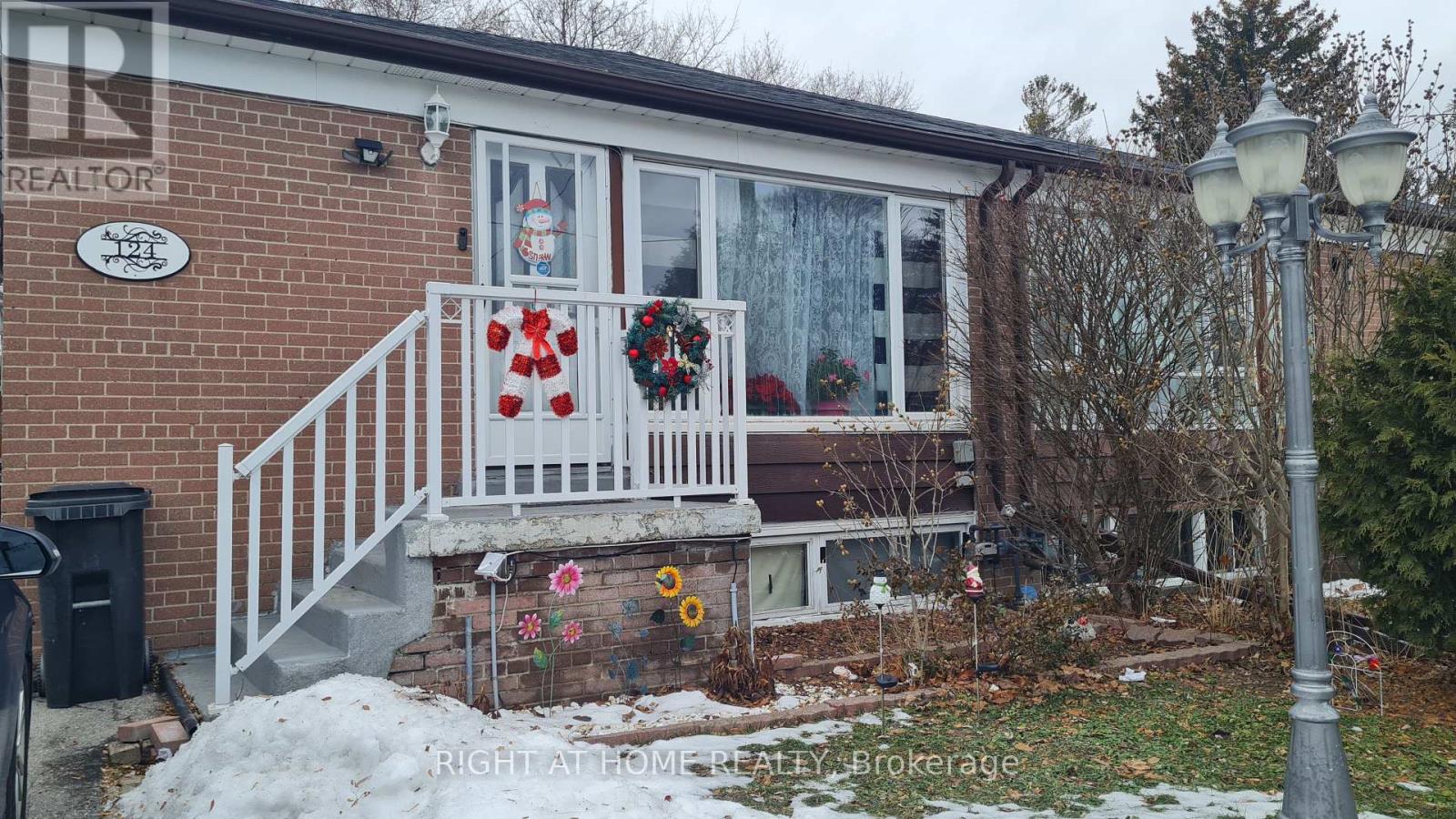 124 Overture Road, Toronto, Ontario  M1E 2W4 - Photo 2 - E12649860