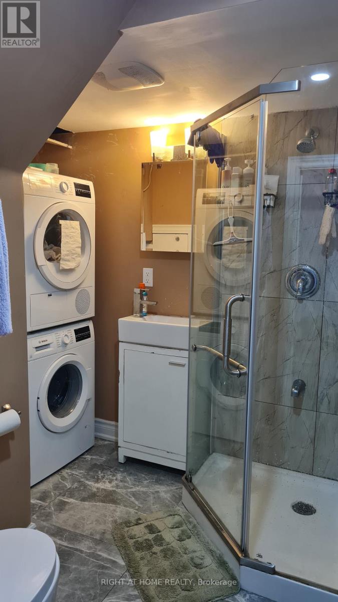 124 Overture Road, Toronto, Ontario  M1E 2W4 - Photo 33 - E12649860