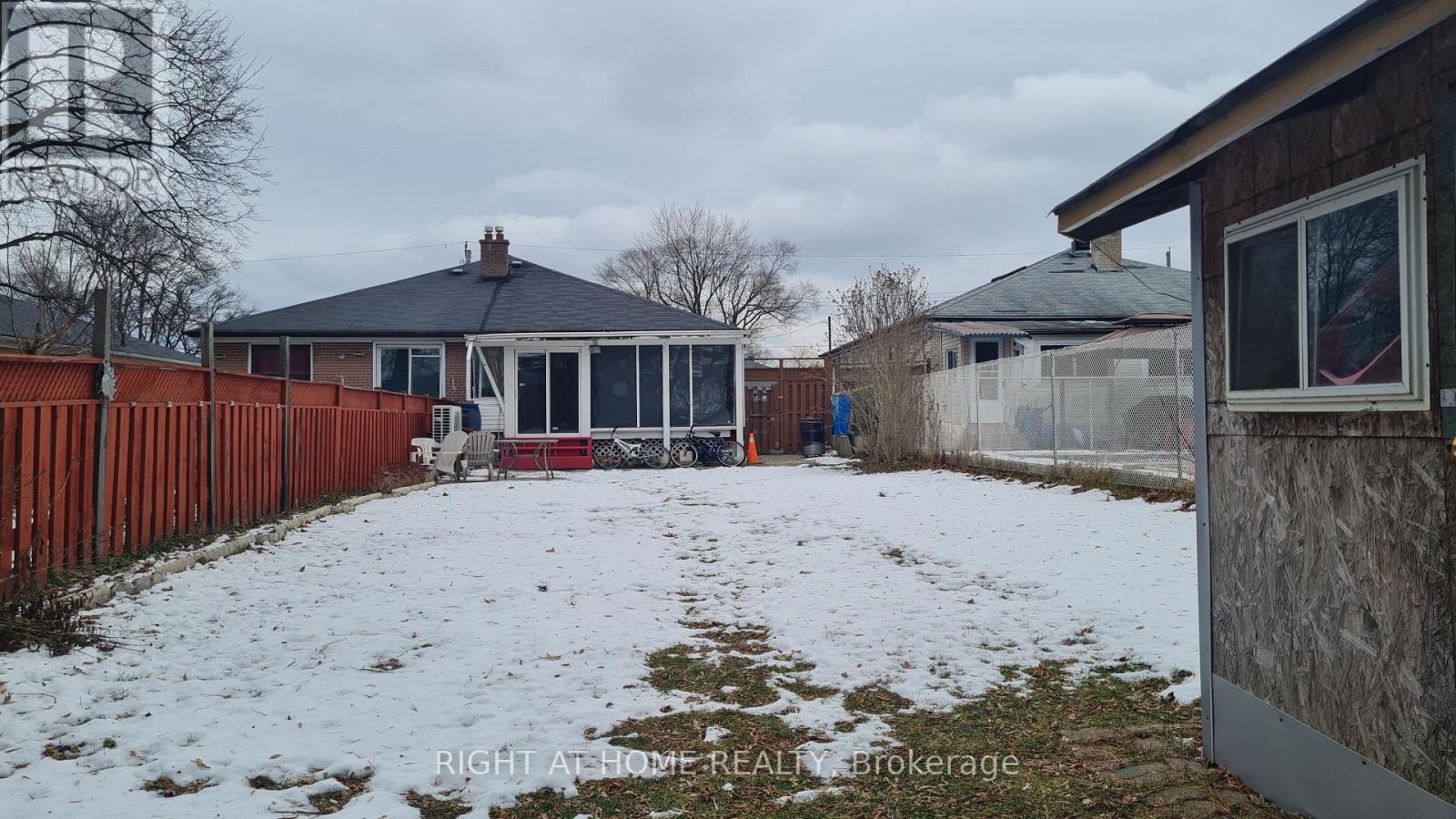 124 Overture Road, Toronto, Ontario  M1E 2W4 - Photo 45 - E12649860