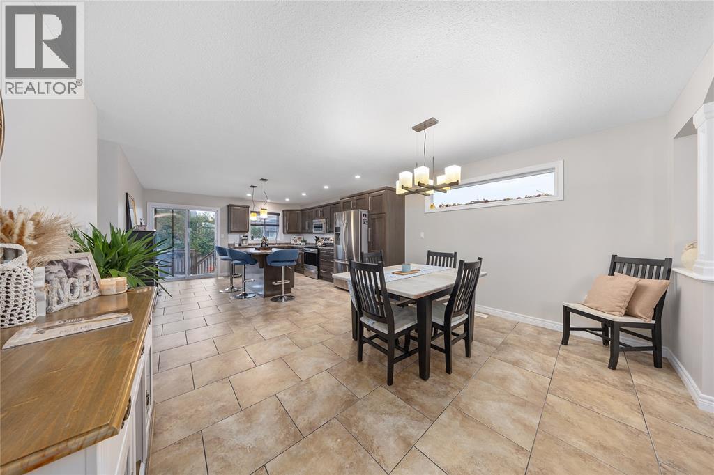 279 Homestretch Drive, St Clair, Ontario  N0N 1G0 - Photo 9 - 25028438