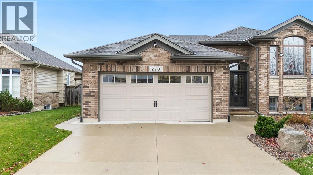 279 Homestretch Drive, St Clair, Ontario  N0N 1G0 - Photo 3 - 25028438