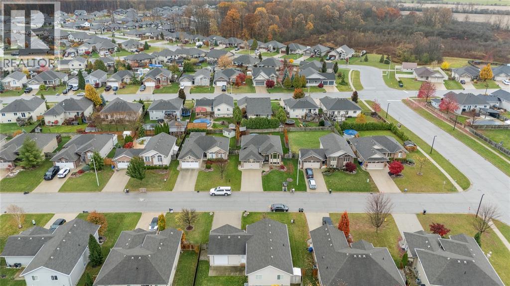 279 Homestretch Drive, St Clair, Ontario  N0N 1G0 - Photo 41 - 25028438