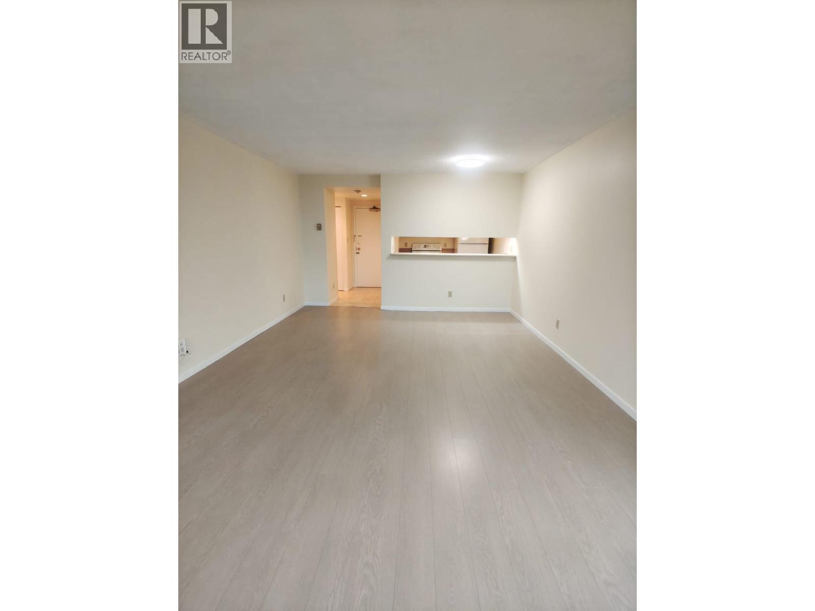 Listing Picture 10 of 31 : 604 8081 WESTMINSTER HIGHWAY, Richmond / 烈治文 - 魯藝地產 Yvonne Lu Group - MLS Medallion Club Member