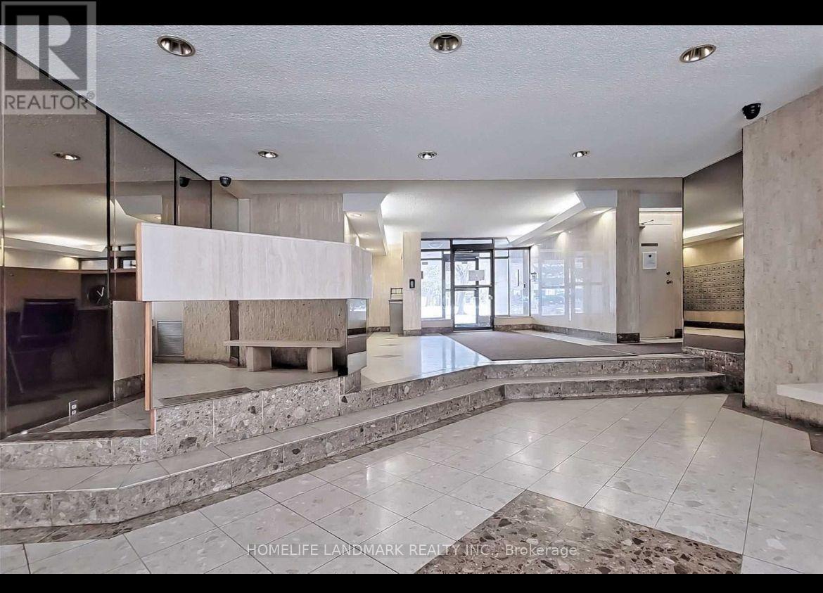 2011 - 205 Hilda Avenue, Toronto, Ontario  M2M 4B1 - Photo 3 - C12649868